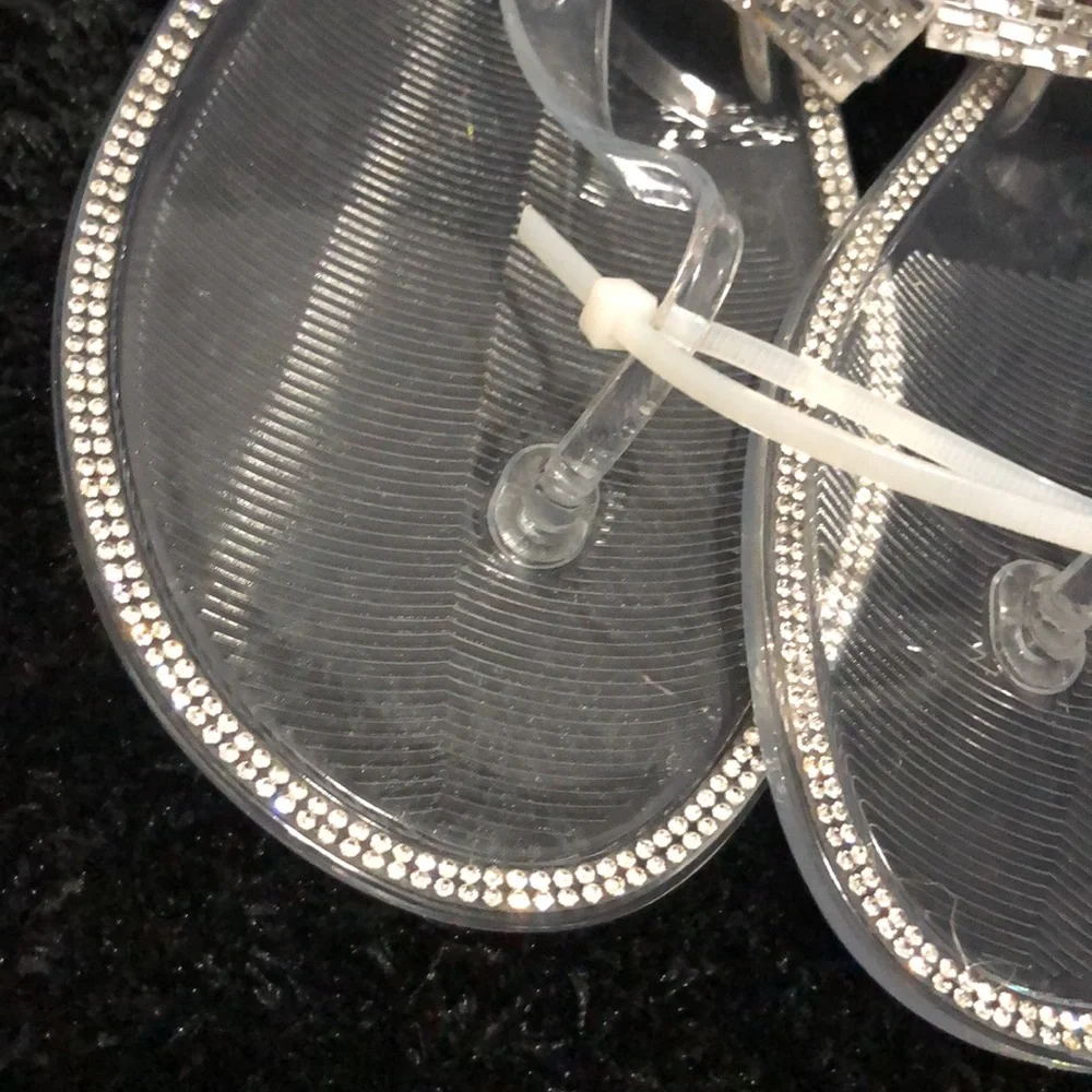 Bling Bow Sandals - Picture 2 of 5